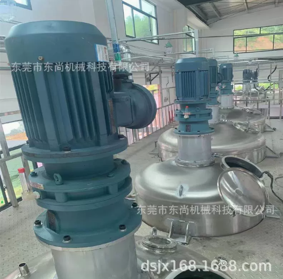 供应惠州不锈钢加热搅拌罐 变频调速控制搅拌罐 电机混合搅拌罐